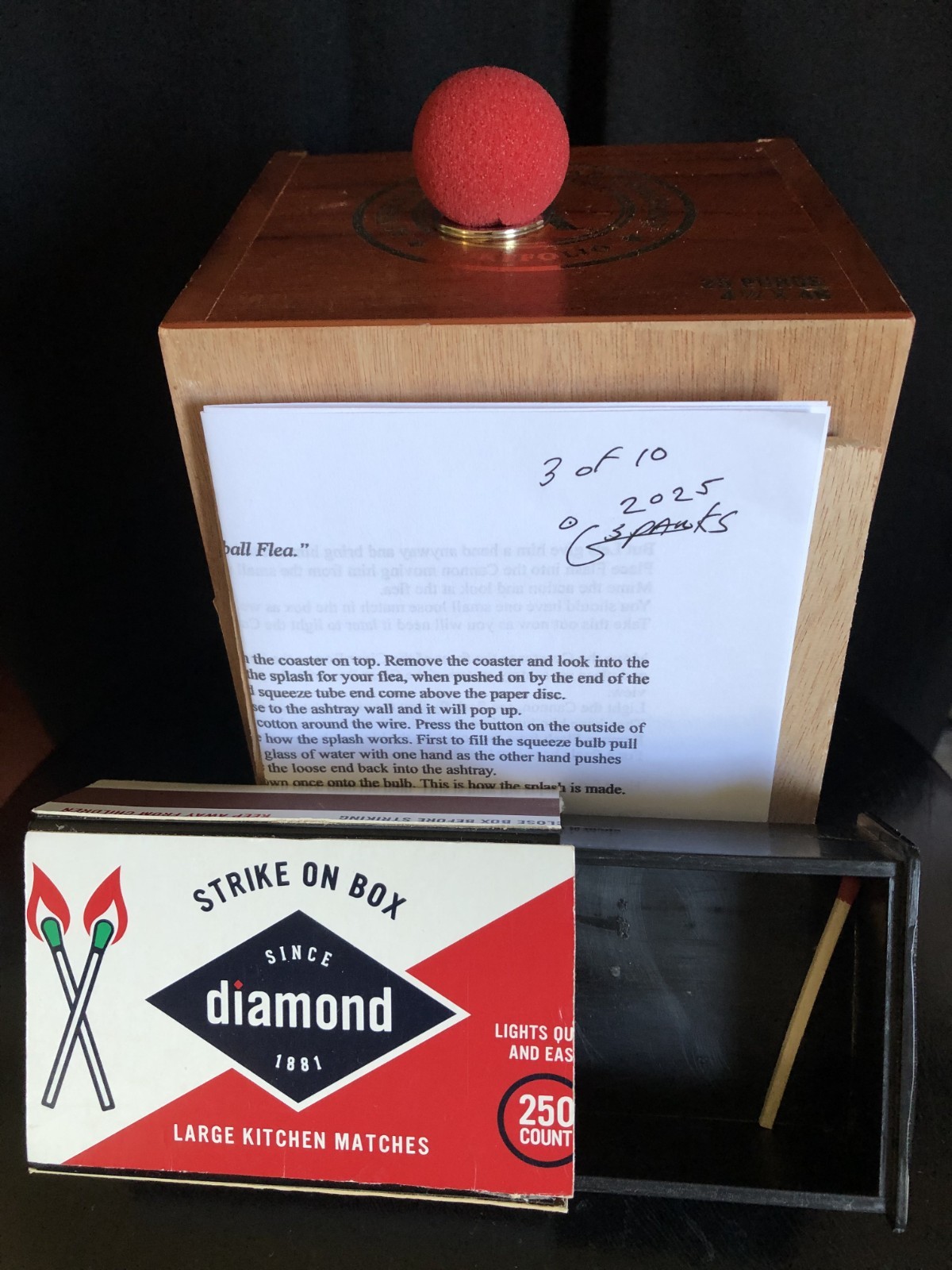 COMEDY MAGIC FLEA CIRCUS SIDE SHOW IN A WOODEN CIGAR BOX BY G SPARKS MAGIC