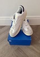 ADIDAS SAMBA SPIKELESS GOLF SHOES size 11UK