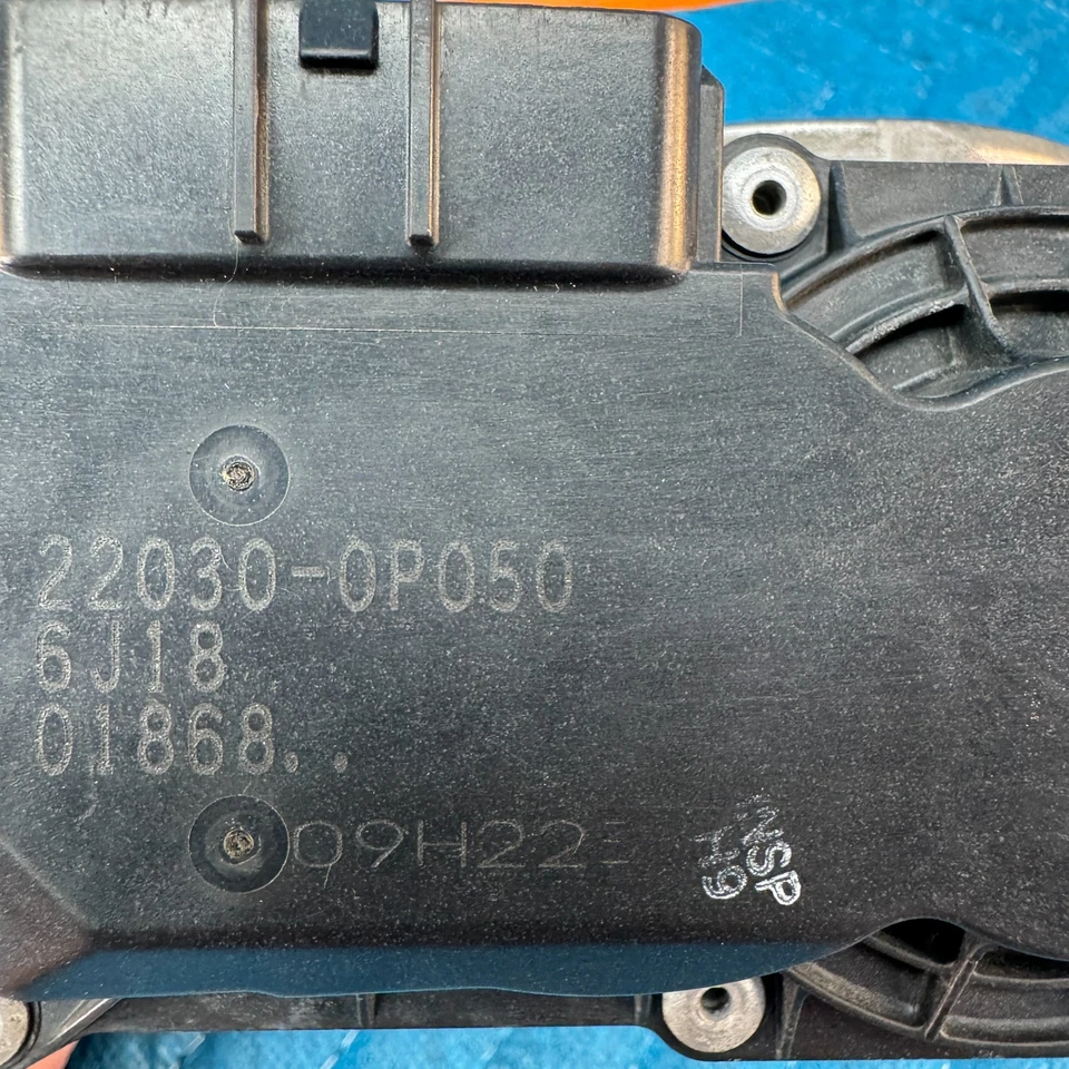 Toyota Avalon XL 2005-2010 carrocería del acelerador OEM Foto 2 de 4