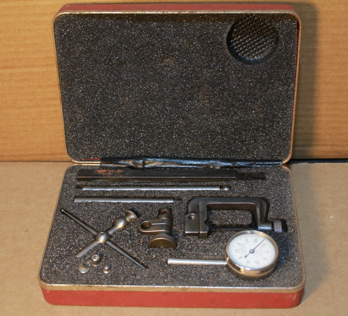 LS STARRETT No. 196 Universal Dial Test Indicator Set in Padded Case Vintage USA