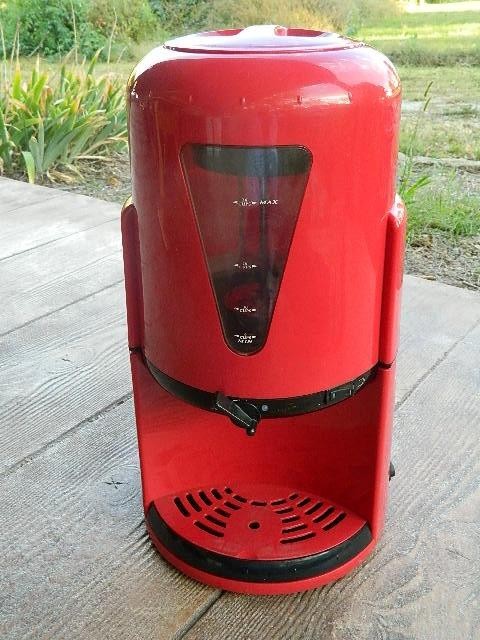 GINNY'S 24-Cup Coffee Urn AX-808-1 RED 1000Watts Excellent USED Condition