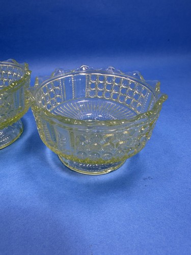 Antique Richards & Hartley Three Panel Canary Vaseline Glass 4pc Berry Set GLOWS - Picture 11 of 11