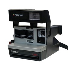  Vintage Polaroid Sun 600 LMS Instant Camera Built-in Flash with Strap