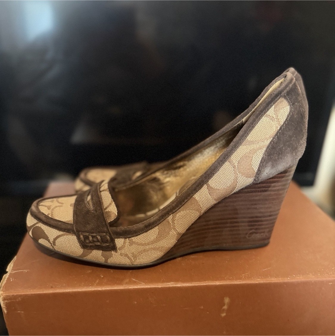 Coach Brown/Beige Signature Logo Slip-On Wedge Heels Round Toe Size 7