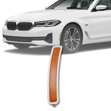 For 2017-2023 BMW 530e 530i 540d 540i Front Bumper Reflector Light Driver Side