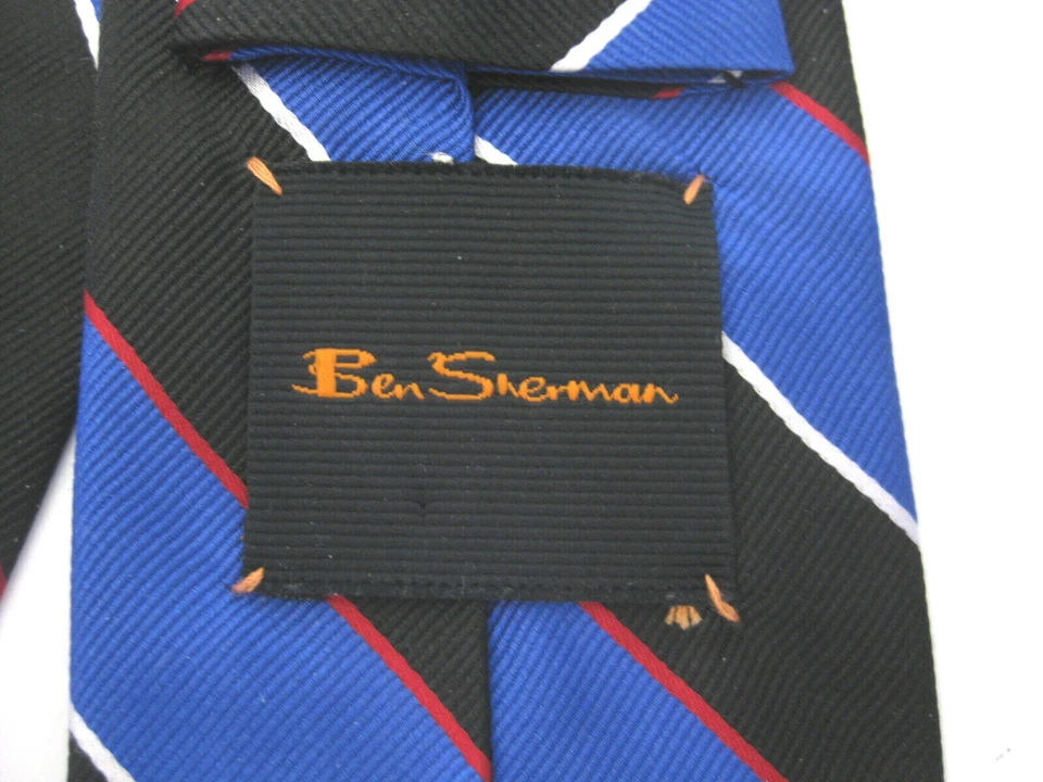 Corbata a rayas azules Foto 3 de 4