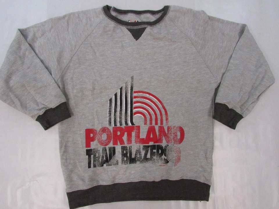 New Portland Trail Blazers YOUTH Sizes S-M-L Light Gray Majestic Sweatshirt - Image 3 of 4
