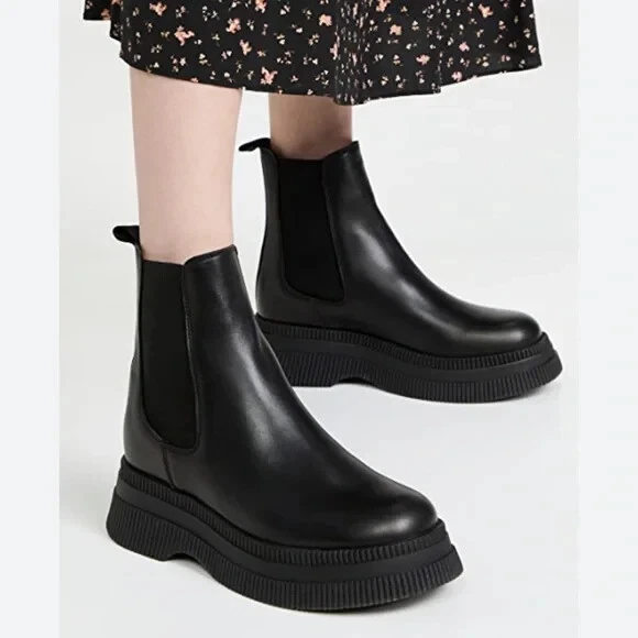 Boots ganni shop