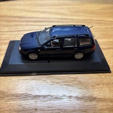 Minichamps 1/43 Volkswagen Bora Variant 916901