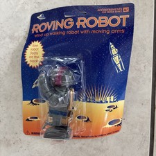 Accoutrements Roving Robot Wind-Up Walking Toy New In Packaging 1995