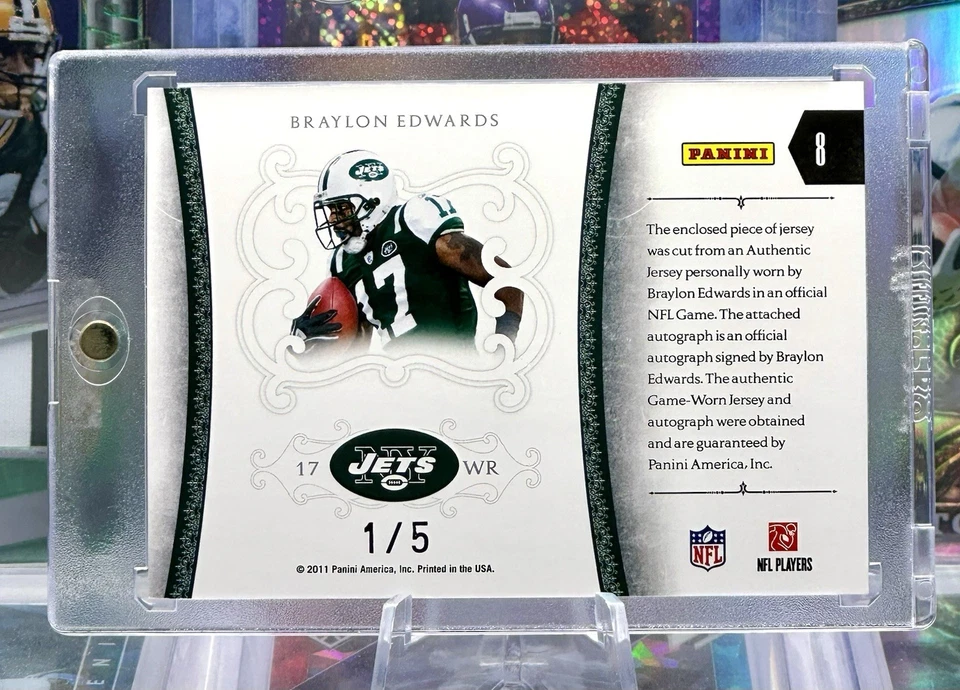 2011 National Treasures FIRST PRINT 1/5 AUTO Autograph Patch Braylon Edwards - Image 2 of 2