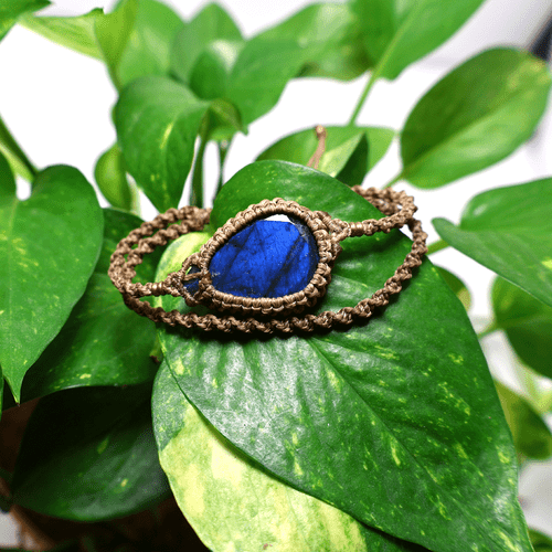 Brazalete de cristal de macramé hecho a mano de labradorita natural ~ aurora en tu muñeca - Imagen 4 de 11