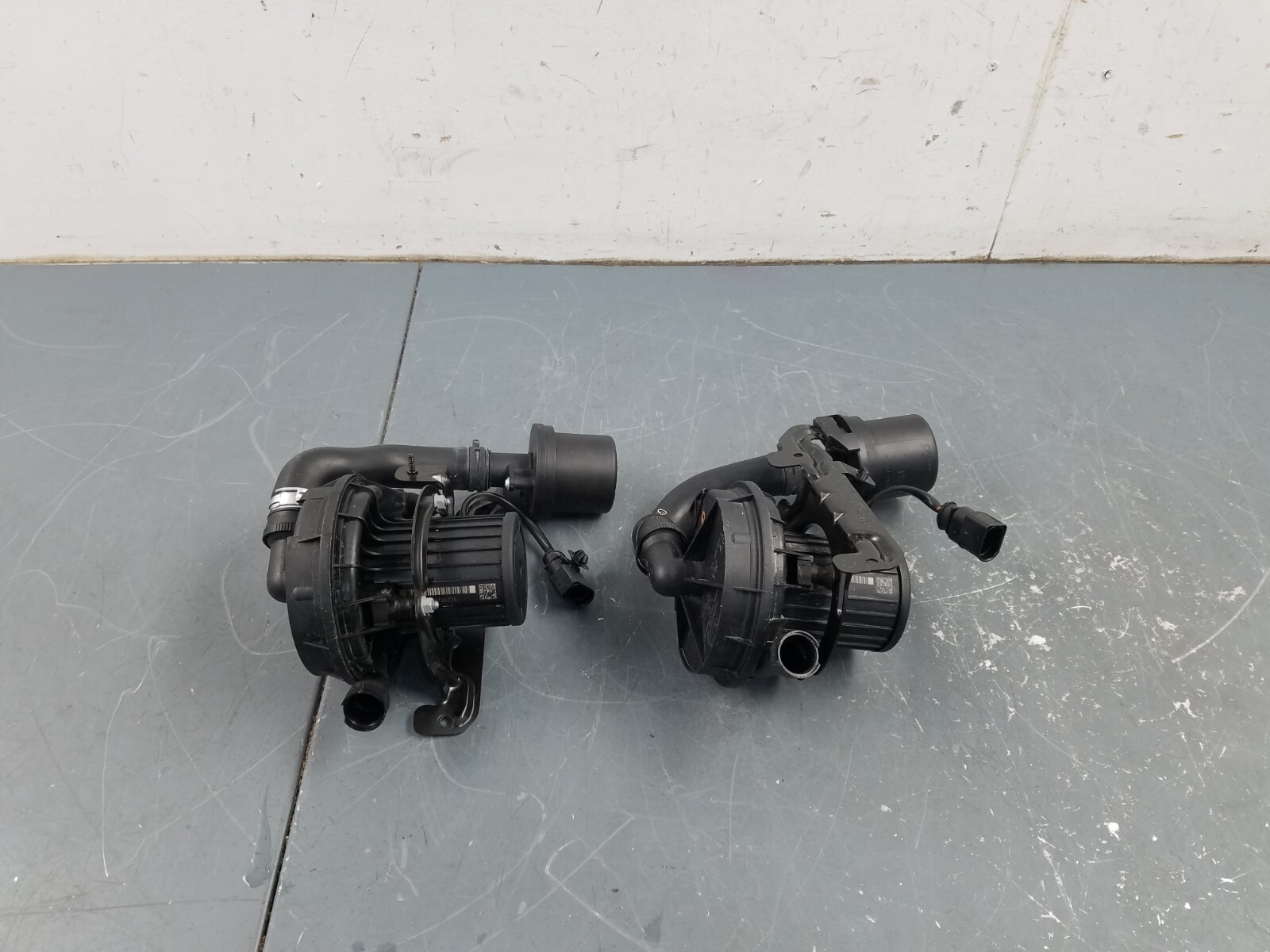 2020 17 18 20 21 22 Audi R8 V10 Secondary Air Injection Pumps #2039 Y6
