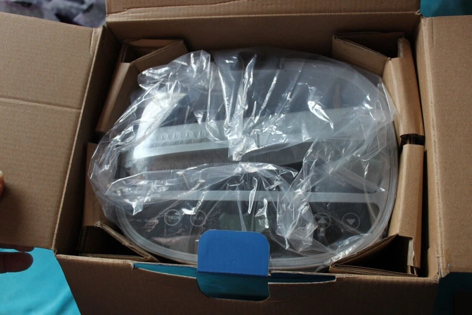 Trixie Futterautomat TX8 weiß 4,3 Liter Trockenfutter unbenutzt 24 x 38 x 19 cm - Bild 2 von 4