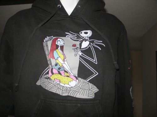 NIGHTMARE BEFORE CHRISTMAS TIM BURTON HOODIE SWEATSHIRT SALLY & JACK ROMANCE S - Picture 2 of 12