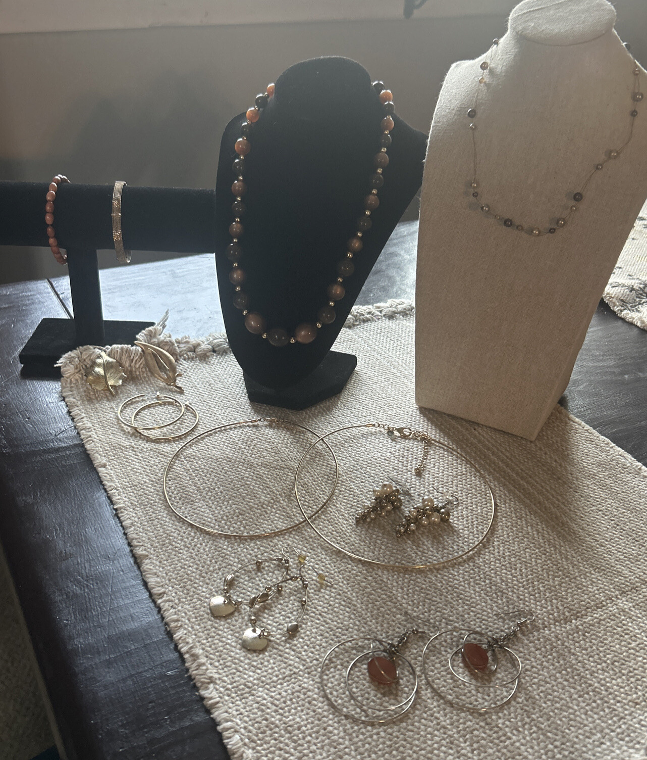 Vintage Costume Jewelry Lots Mixed Signed Unsigned *All Wear* 12 Pieces