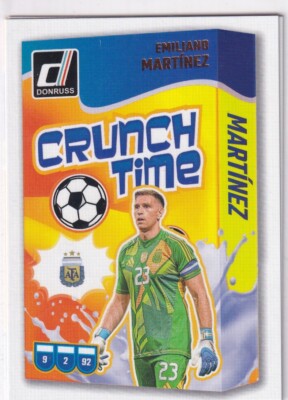 2024-25 Panini Donruss Soccer No. 19 Emiliano Martinez Crunch Time Bronze