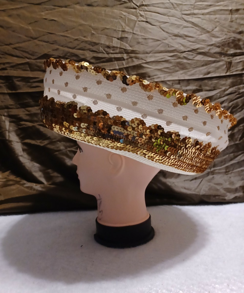Vintage Deborah New York White With Gold Sequins Church  display picture 1