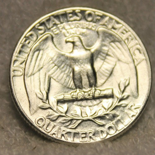 1952 Uncirculated Washington Quarter - Picture 2 of 2