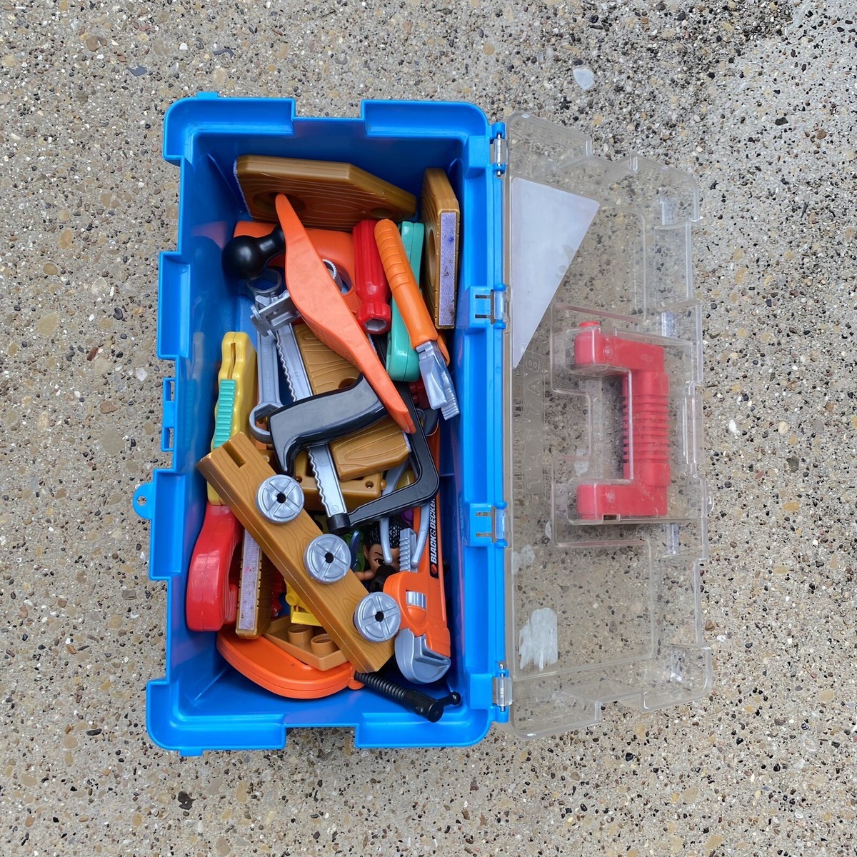 Battat Toy Toolbox Set Mixed Lot Of Black Decker 31 pcs broken latch on  box