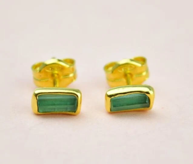 Green Raw Tourmaline Natural Gemstone Gold Plated 925 Sterling Silver Earring - Image 3 of 4