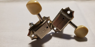 VINTAGE GIBSON DELUXE KLUSON GUITAR TUNERS D 169400 LOT OF 2