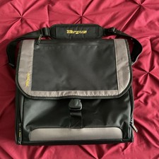 Targus Laptop Travel Computer Shoulder Strap Messenger Bag 17  x14"x4" Black/Gray