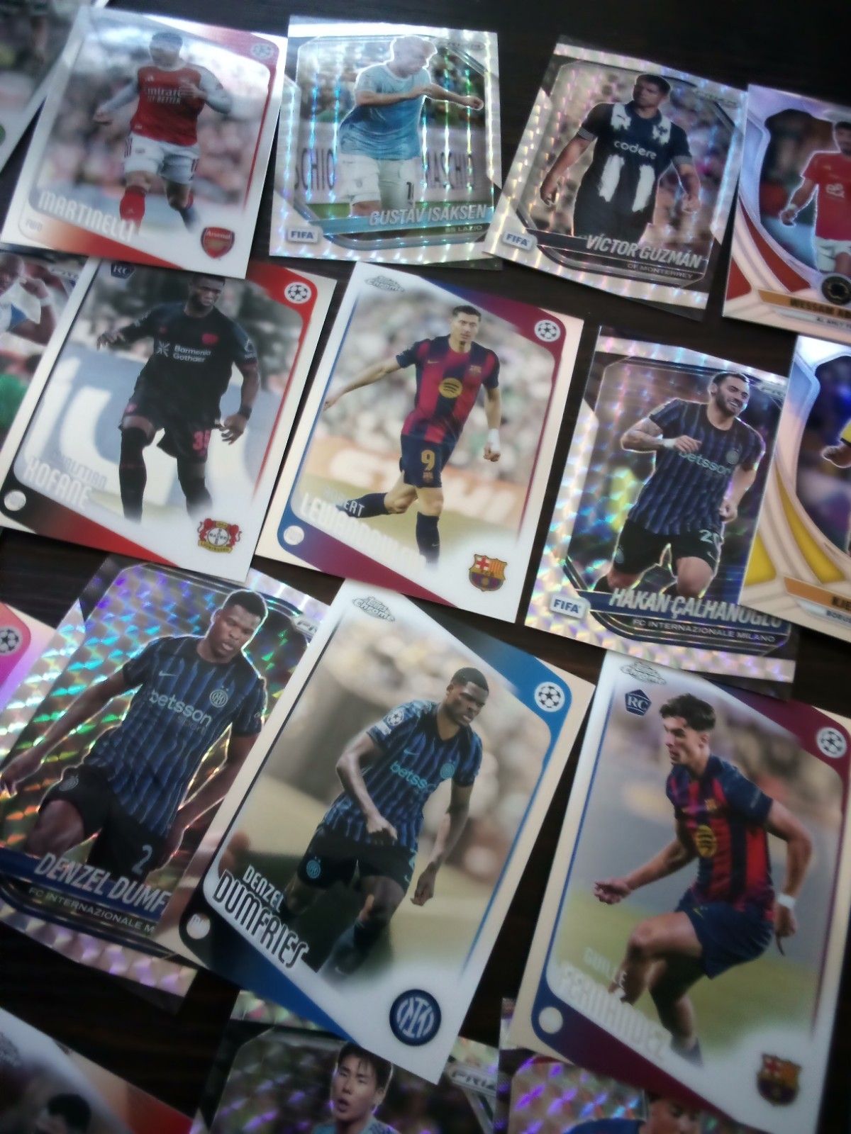 2026 Prizm Topps FIFA Lot.🔥 W Rookies And Silver Pulsar And Waves. view 14
