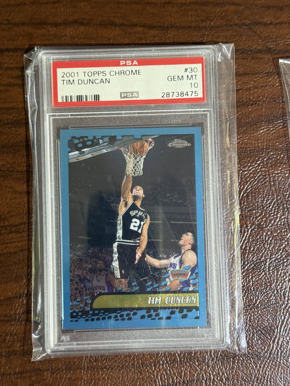 2001 TOPPS CHROME Tim Duncan #30 PSA 10