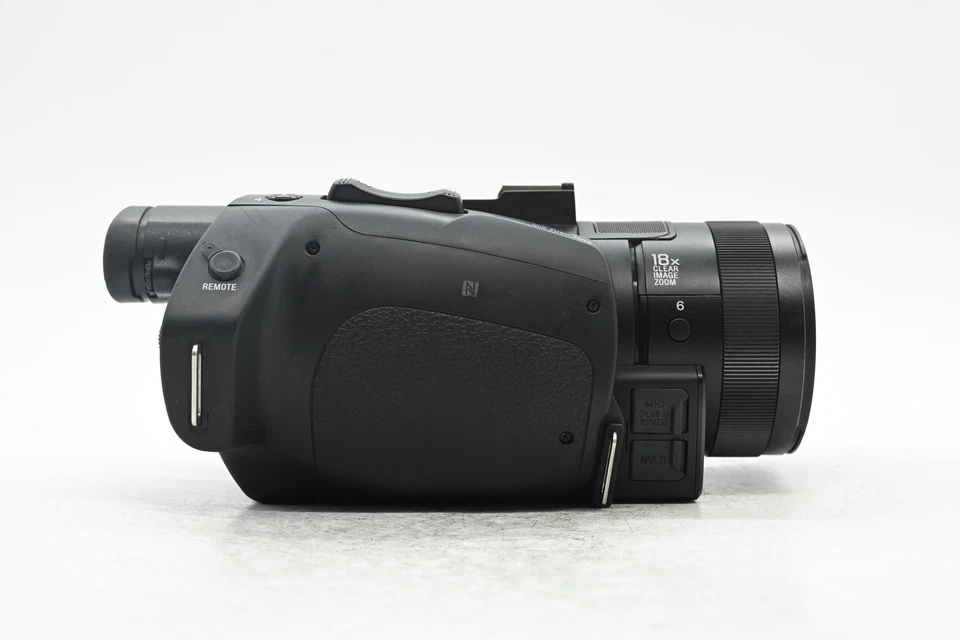 Sony HXR-NX80 4K NXCAM con HDR y AF híbrido rápido [piezas/reparación] #026 Foto 3 de 4