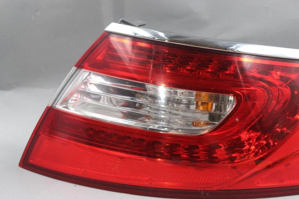 Right Passenger Tail Light Quarter Mounted Fits 2012-17 HYUNDAI AZERA OEM #40670 - Image 3 of 4