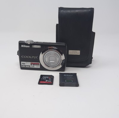 Nikon Coolpix S220 Digital Camera 10 MP Zoom 3X Black Tested Working  NO CHARGER