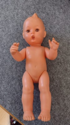 Originale M. J. Hummel Babypuppe