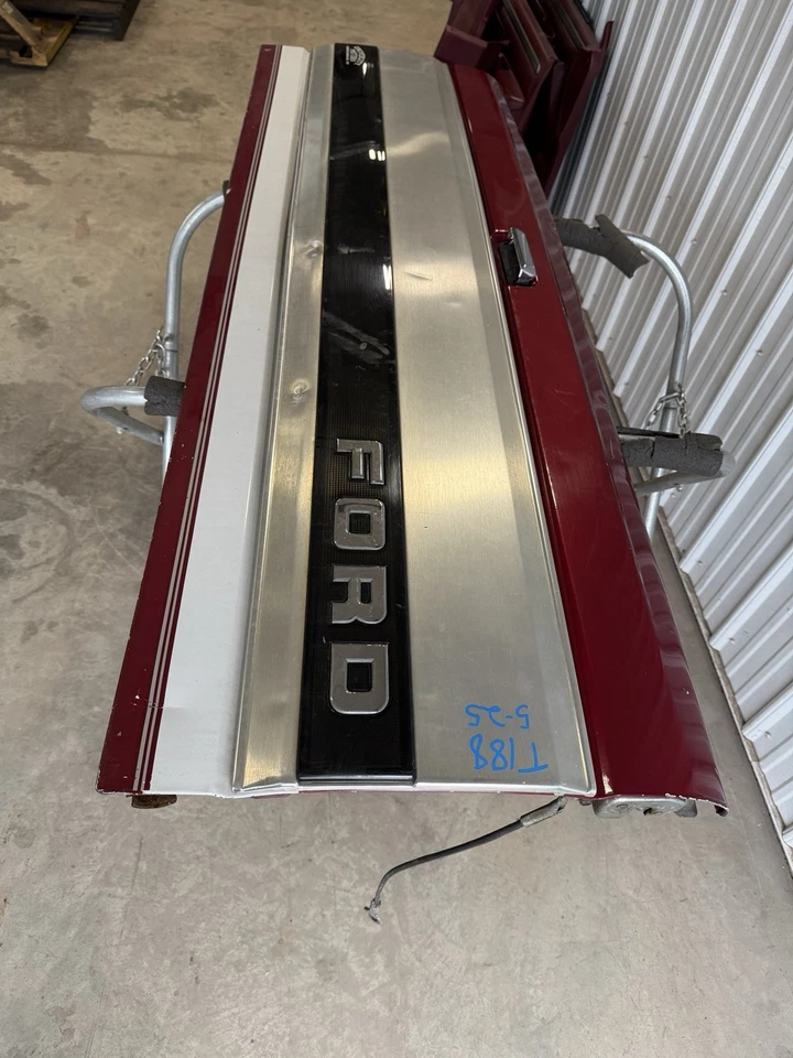 Maletero/portón trasero 1997 F250 para camioneta Ford F250 F350 87-97 Foto 3 de 4