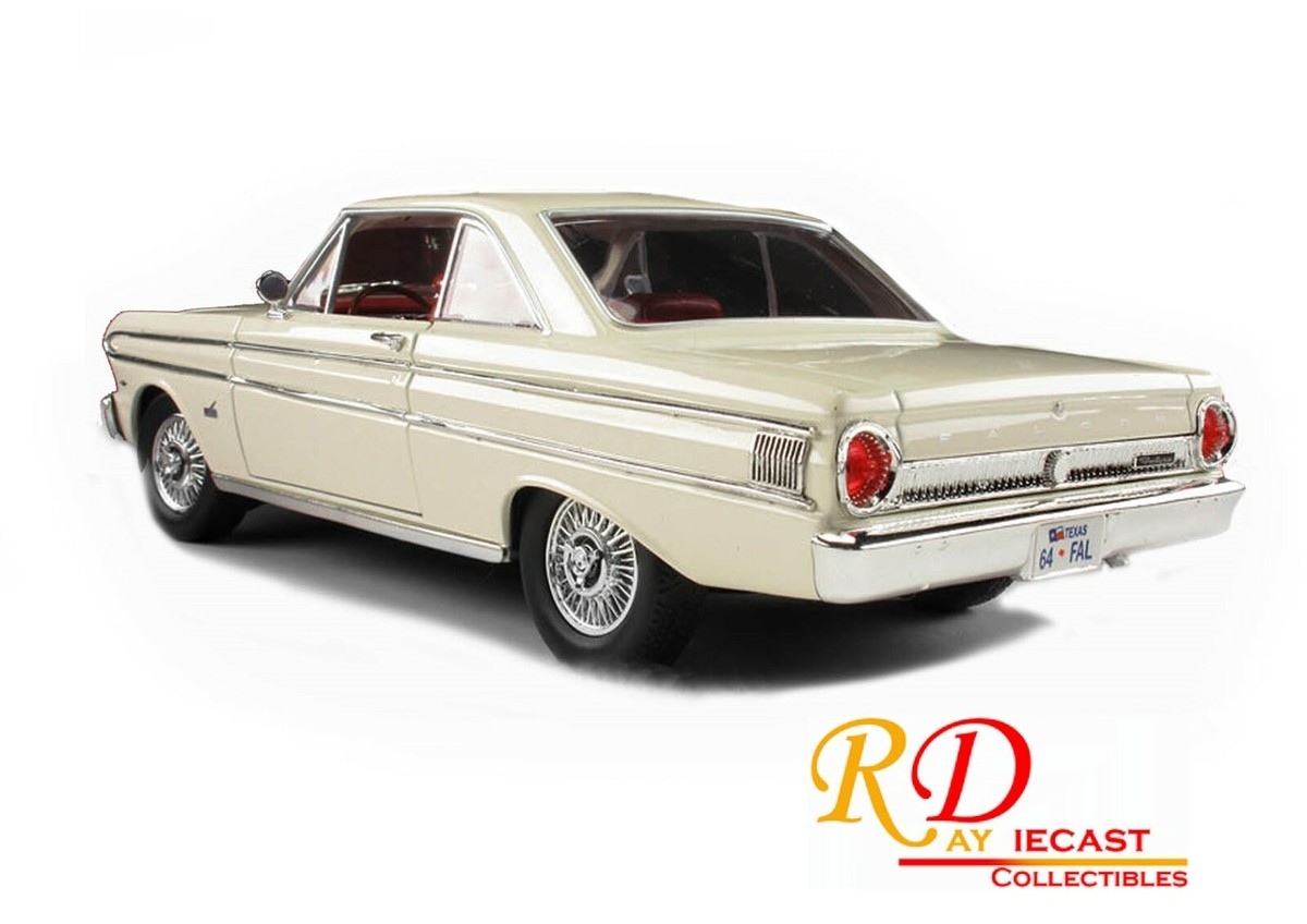 1964 FORD FALCON WHITE 1:18 SCALE DIECAST BY ROAD SIGNATURE 92708