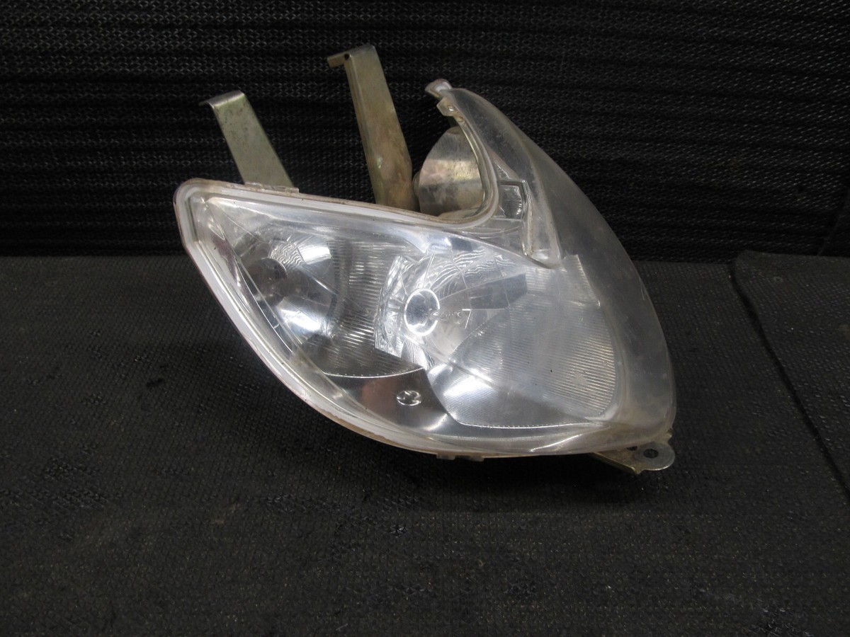 vivid4　特注品 Carbon Craftsmanship: KAWASAKI ZX-4R Custom by Magical Racing