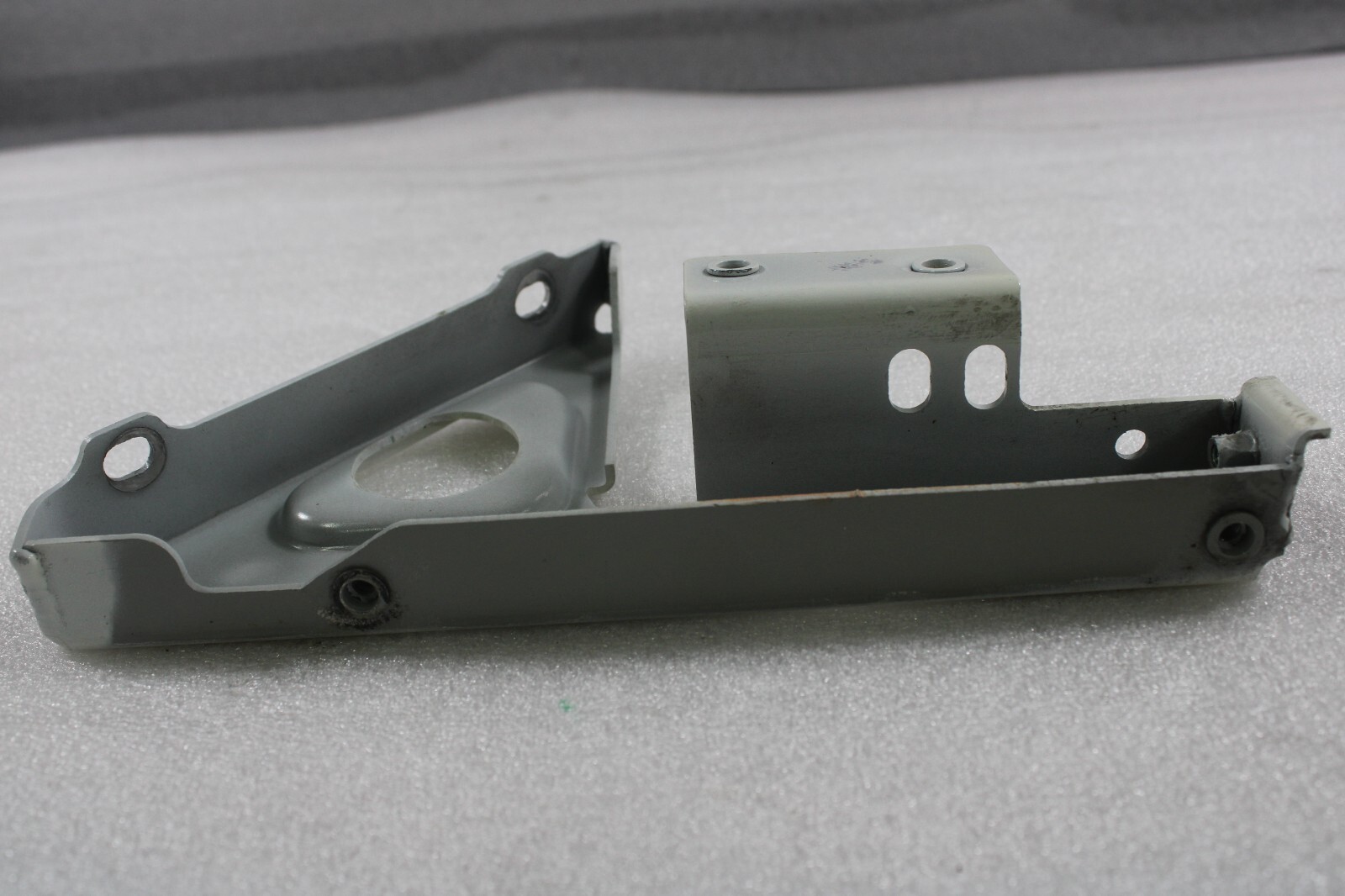 Ferrari California T, RH, Right, Front Fender Linkage, Used, P/N 85270400