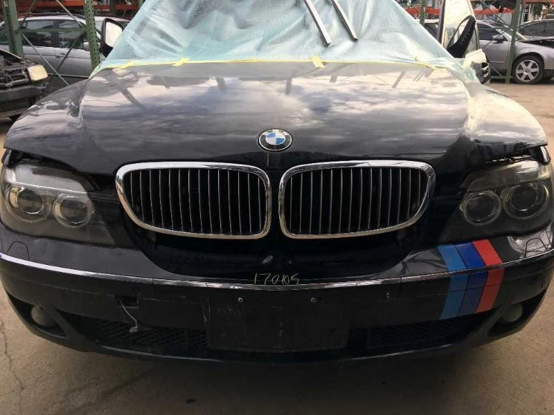 BMW 750I 2006 enfriador de aceite del motor 17217553667-01 Foto 4 de 4