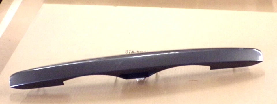 Suzuki SX4 2010 puerta levadiza moldura botón de liberación 2008-2013 Foto 4 de 4