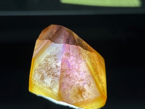 PHENOMENAL SUPER 7 CRYSTAL , GREAT INCLUSIONS ,MINA GERAIS, BRAZIL. - Picture 4 of 20