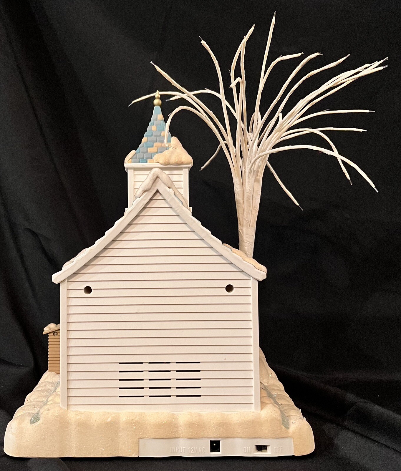 AVON Holiday Splendor Lighted Church w/ Nativity scene and Fiber Optic