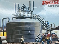 WIDE GAS STORAGE TANK with STAIRWAY - GAS TANK FARM - HO Scale KIT 5526 NEW OOP