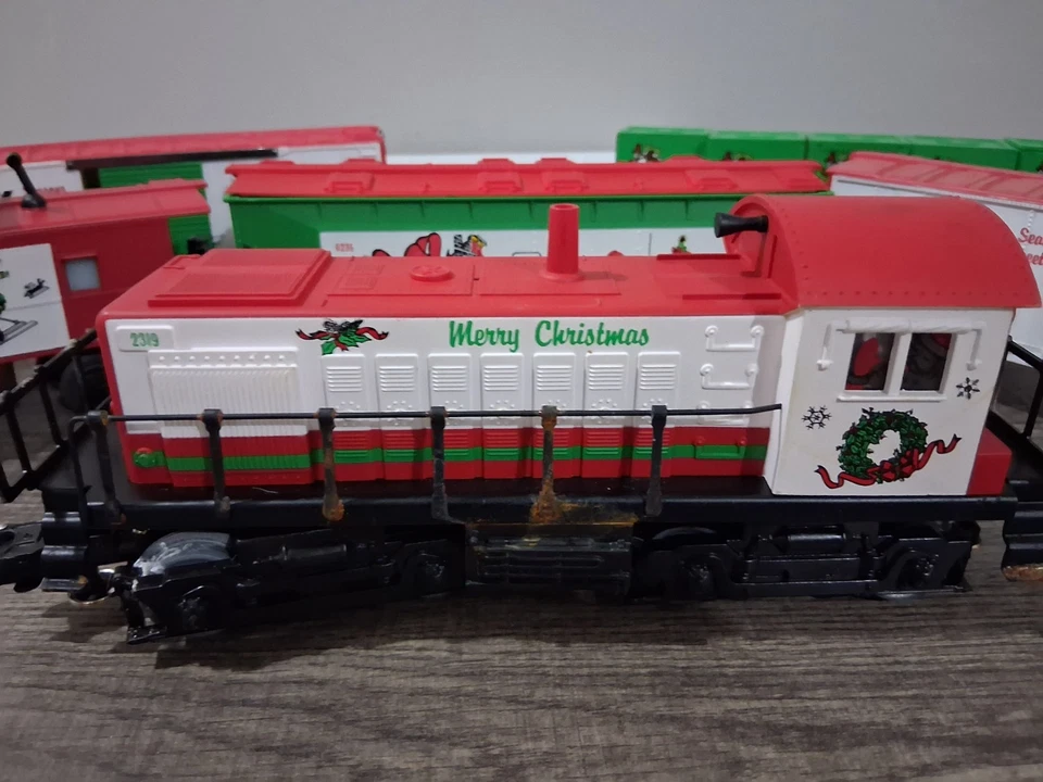 K-Line Santa's Yuletide Special O Train Set With Extra Train Cars Used Untested. - Image 2 of 4