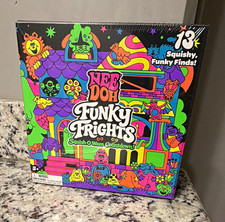 Calendrier de l'avent Schylling NeeDoh Funky Frights Squish-O-Ween 13 jouets multicolores