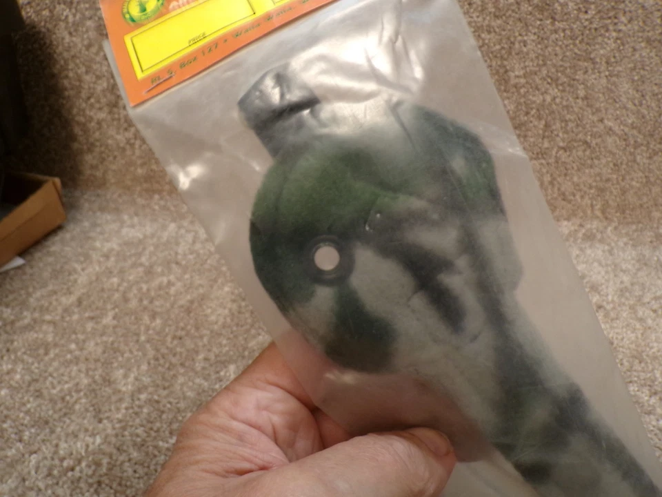 Vintage Martin Archery RS-5 Release Wrist Strap, Springmarage Camo NOS - Image 2 of 4