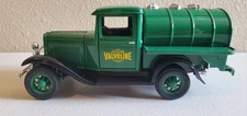 1932 Ford Tanker Truck, Valvoline, 1:25 SpecCast Ltd Edition, Excellent Cond.