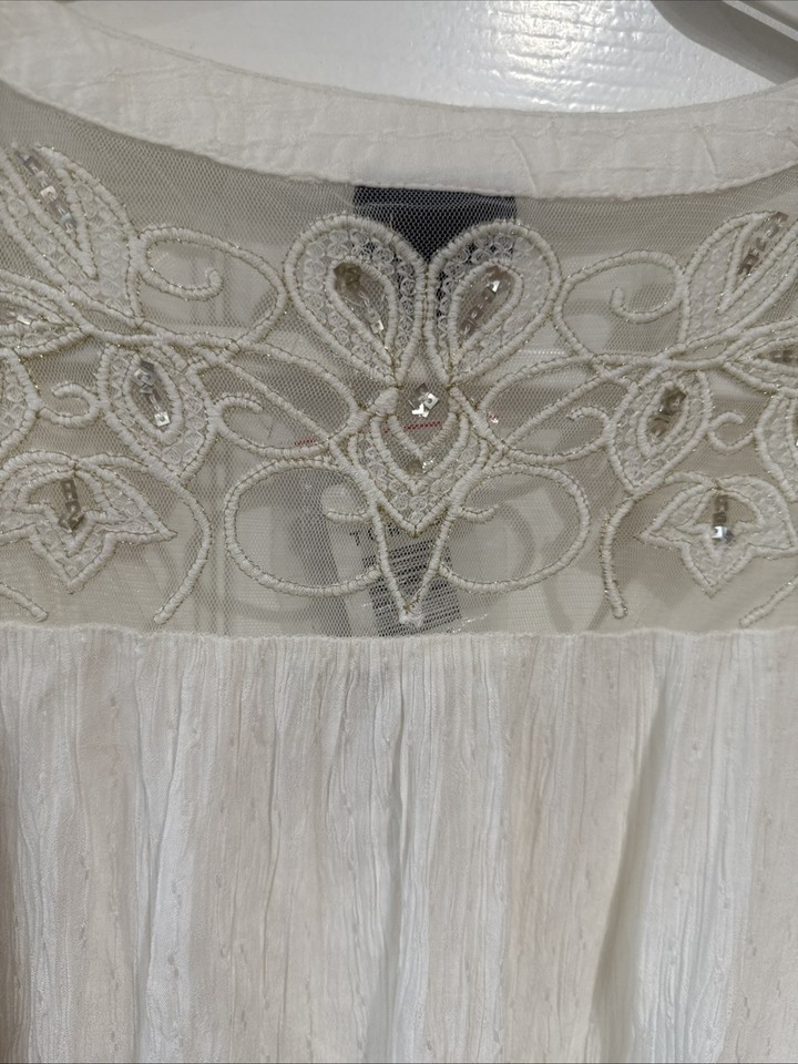 Torrid 4X Roll Tab Sleeve Tunic Blouse Ivory Semi-Sheer Lace/Sequin ...