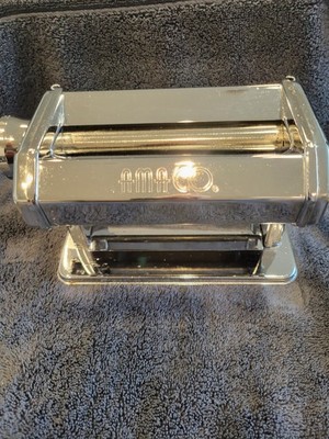 Amaco Manual Pasta Maker. 5 1/2 Inches Wide.  Made In China.