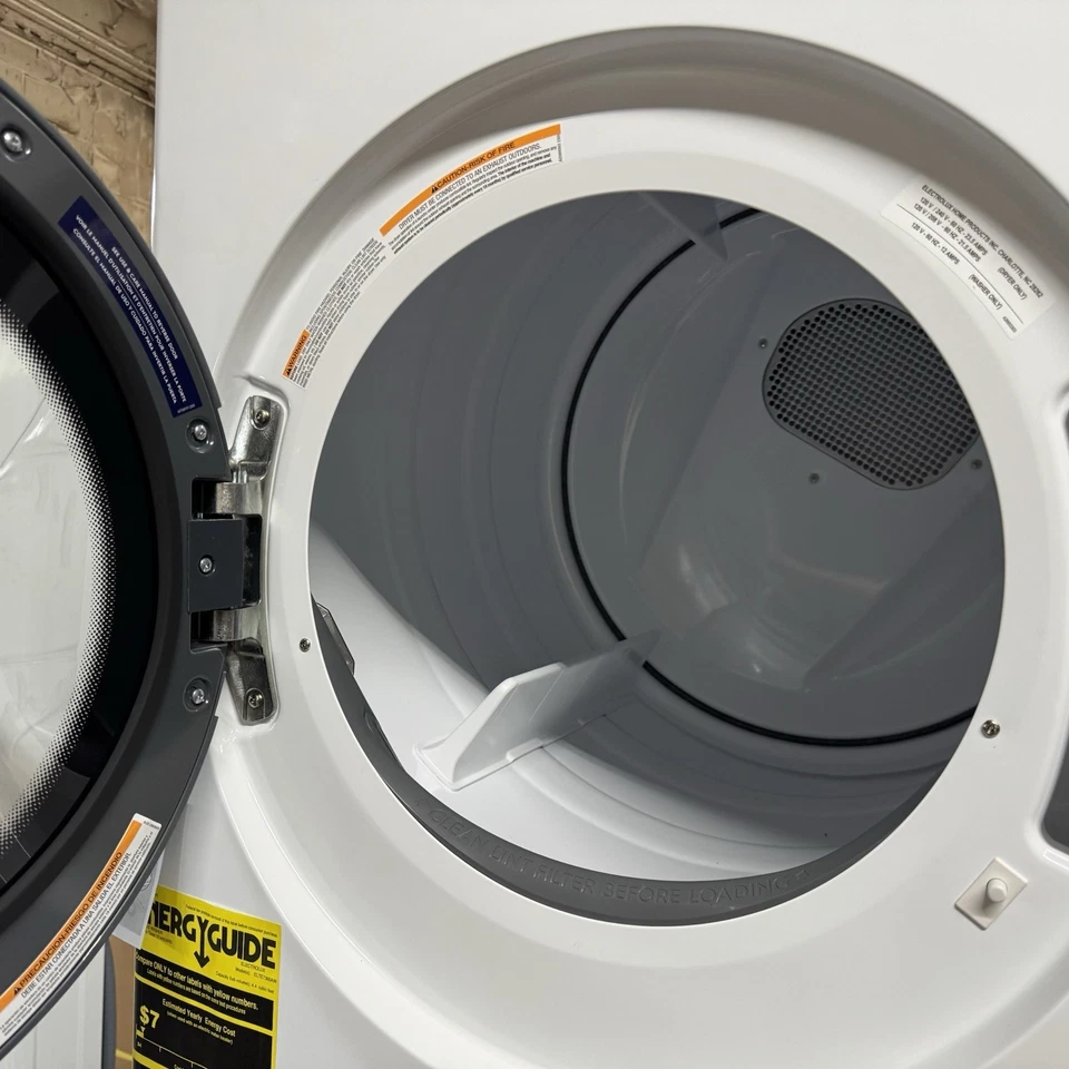 Electrolux ELTE7300AW Washer & Electric Dryer Tower - Image 4 of 4