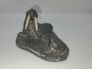 Nova Piedra Morsa Con Bebe Hecho En Canada Ebay